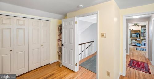 233 Old State Rd, Limerick PA 19468-3116 exterior