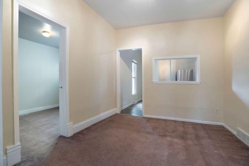 583 Sheldon Ave, Grand Rapids MI 49507-1166 exterior