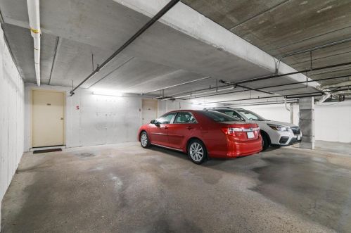 95 Golf Pkwy, Madison WI  53704-7099 exterior