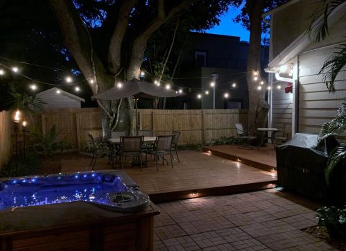 3402 Oakellar Ave, Tampa FL  33611-2922 exterior