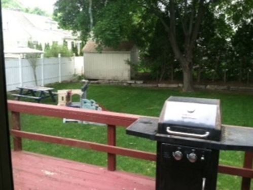 12 Westland Ter, Newton MA 02465-1524 exterior