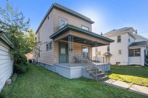 1210 Fulton St, Grand Rapids, MI 49503-3850