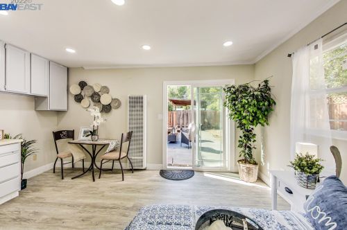 1946 6th St, Concord CA  94519-2216 exterior