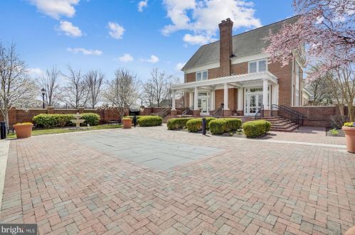 7741 Water St, Fulton MD 20759-2558 exterior