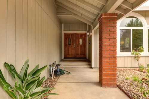 120 Ferrera Dr, Folsom, CA 95630-4656