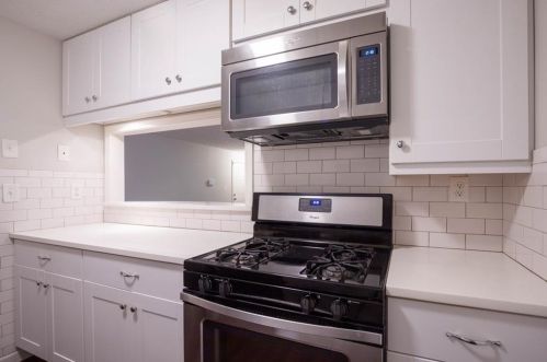 305 Dunbar Dr, Atlanta GA 30338-6500 exterior