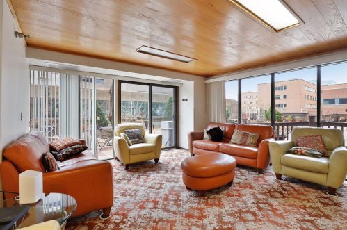 26 10th St, Saint Paul MN  55102-1042 exterior