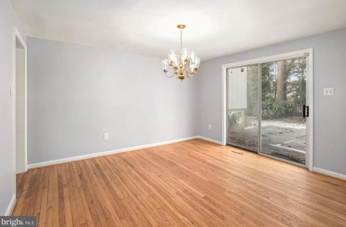 2115 Hanover St, Silver Spring MD 20910-2103 exterior