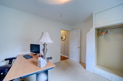 1205 Ml Ave, Meskegon MI 49445-3013 exterior