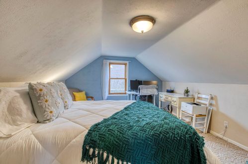 4321 Dodge St, Duluth MN 55804-1409 exterior