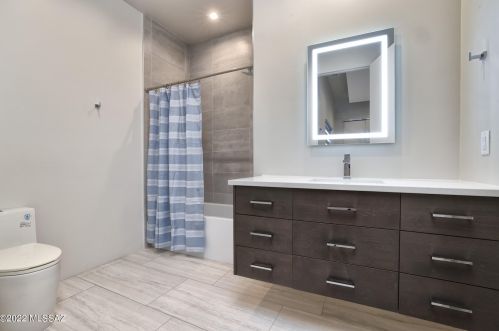 4911 Mission Hill Dr, Tucson AZ  85718-2607 exterior