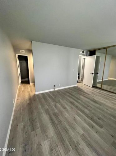 636 Holly Ave, Oxnard CA  93036-1931 exterior