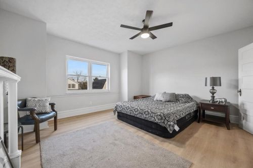 436 Oneida St, Pittsburgh PA  15211-1220 exterior