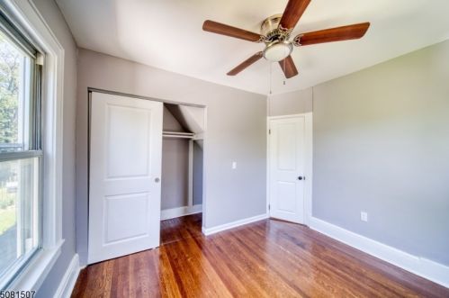 452 Front St, Green Brook NJ  08812-1212 exterior