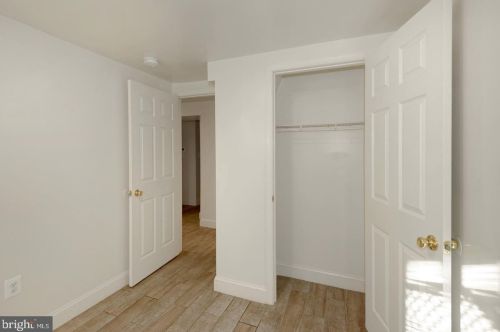 210 Orange St, Washington DC 20032-1737 exterior