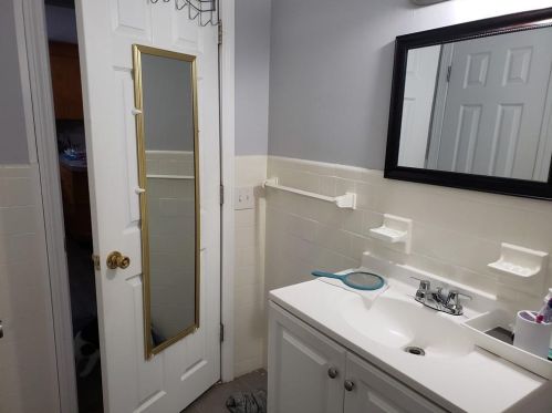 36 Commodore St, Providence RI 02904-2529 exterior