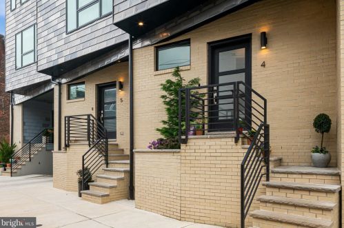 1305 27th St, Philadelphia PA  19121-4607 exterior