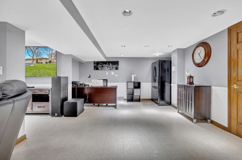 4406 Van Beck Ave, Milwaukee WI 53207-4458 exterior