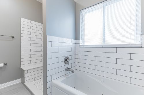 25 118th Pl, Chicago IL 60628-5801 exterior