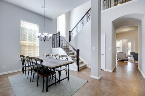 829 Catalina Ln, Austin TX 78737-4715 exterior