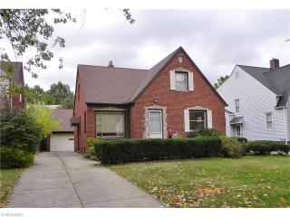 131 Sunnycliff Dr, Cleveland OH  44123-1138 exterior
