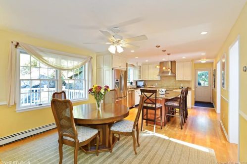 42 Ritch Ave, Greenwich CT 06830-6221 exterior