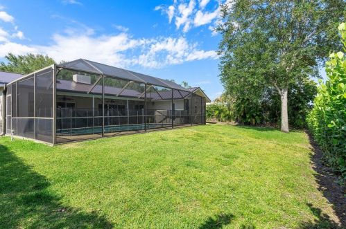 2632 41 St, Boca Raton FL 33434-2515 exterior