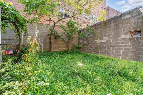 219 45th St, Union City NJ 07087-6305 exterior