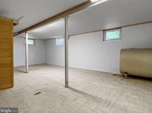 336 Ainslie Rd, Huntingdon Valley PA 19006-8701 exterior