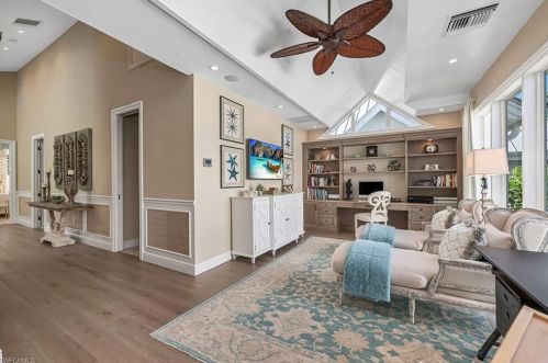 531 4 Ave, Naples FL 34120-4961 exterior