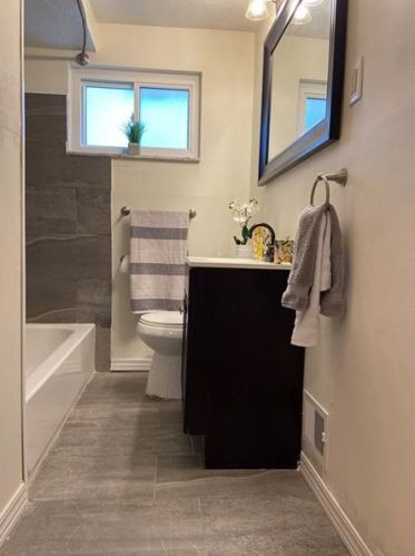 1734 Hallowell St, Pittsburgh PA 15210-3457 exterior