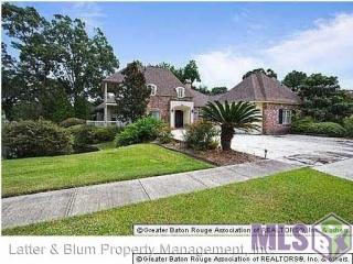 17919 Pecan Shadows Dr, Baton Rouge LA  70810-6584 exterior