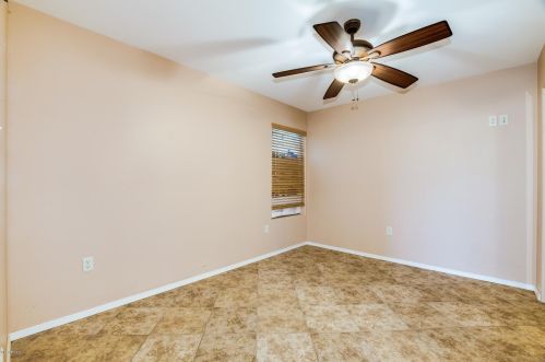 43928 20th St, Phoenix AZ 85006-2323 exterior