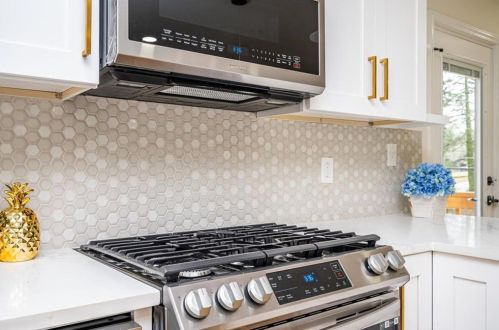 1430 Centra Villa Dr, Atlanta GA  30311-3426 exterior