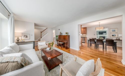 185 87 St, Milwaukee WI 53227-1717 exterior