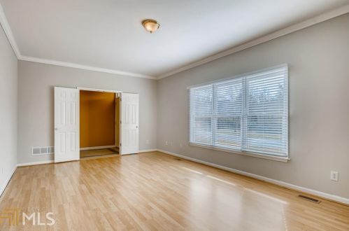 2309 Kingsland Ct, Atlanta GA 30339-4253 exterior