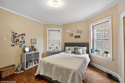 2220 37th St, Chicago IL 60609-1039 exterior