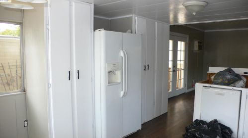 2050 Monument Blvd, Concord CA  94523-3432 exterior