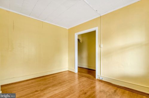 2230 69 St, Philadelphia PA 19142-1828 exterior