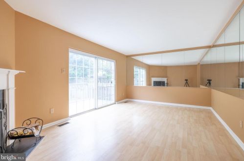 11 Liborio Ln, New Castle DE 19720-4653 exterior