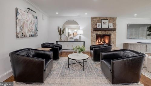 8701 Belmart Rd, Rockville MD  20854-1610 exterior