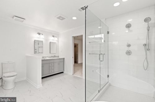 252 Murtha St, Alexandria VA 22304-8613 exterior