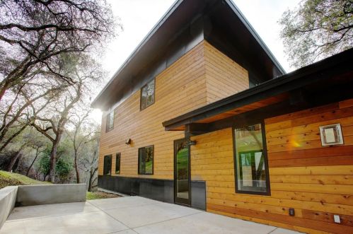 392 Guadalupe Dr, Folsom CA 95762-3556 exterior