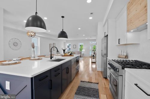 502 Randolph St, Washington DC  20011-5906 exterior