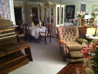 28634 Twinbrook Ln, Zephyrhills FL  33543-5314 exterior