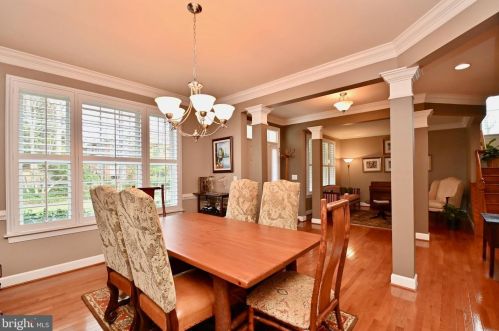 5718 Colfax Ave, Alexandria VA 22311-1012 exterior