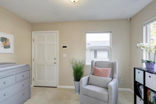 1707 Baywood Ln, Davis CA 95618-0543 exterior