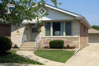 5037 Ridgewood Ave, Chicago IL  60706-2806 exterior