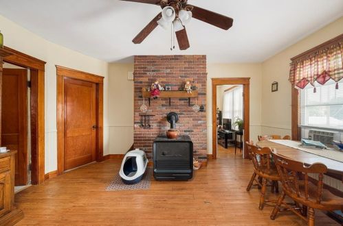 1041 Park Ave, Woonsocket RI 02895-4773 exterior