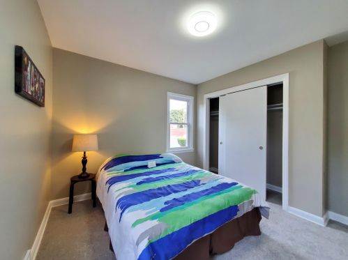 4264 62, Milwaukee WI 53216-1237 exterior